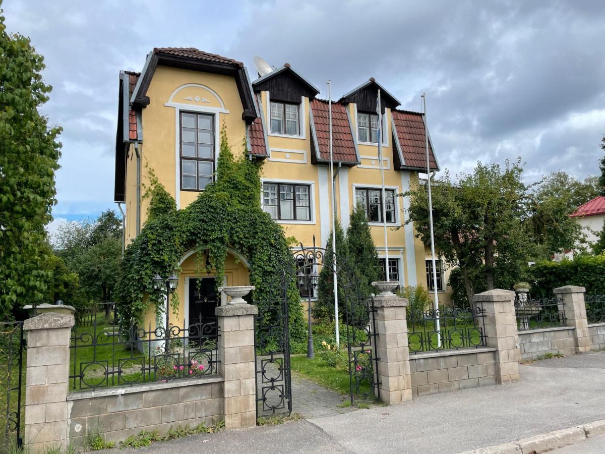 Vikerkaare Villa Tartu Extérieur photo